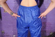 view details of set gm-3f007, Maude puts a royal blue rainsuit to the mess test