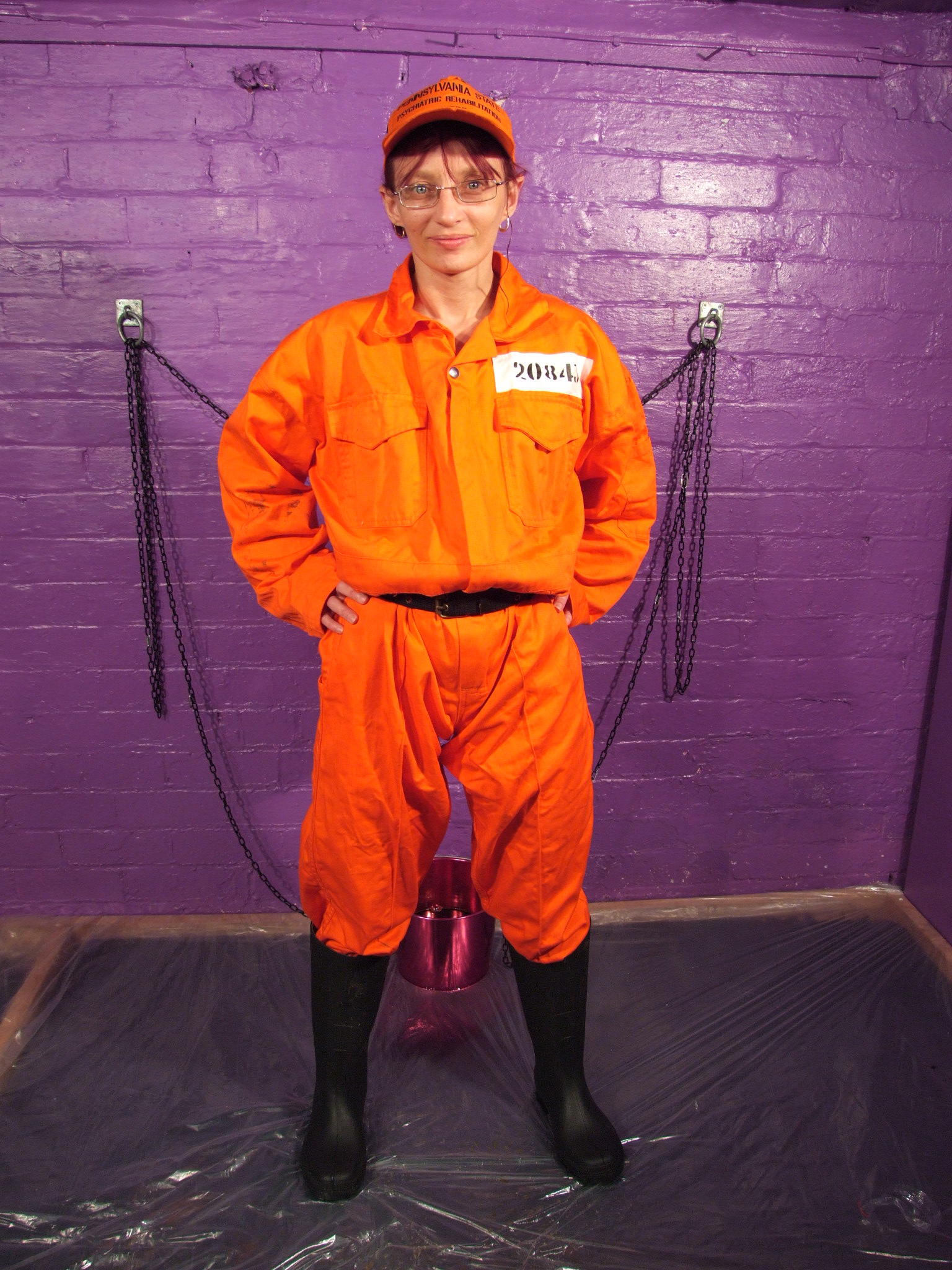 Gunge Bondage! - Chained and Gunged